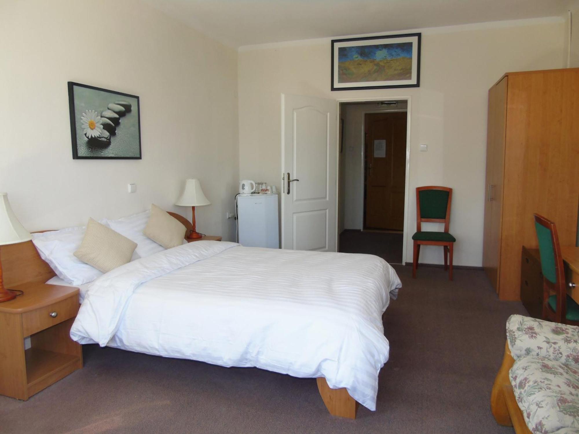 Toris Inn Trinec Exterior foto