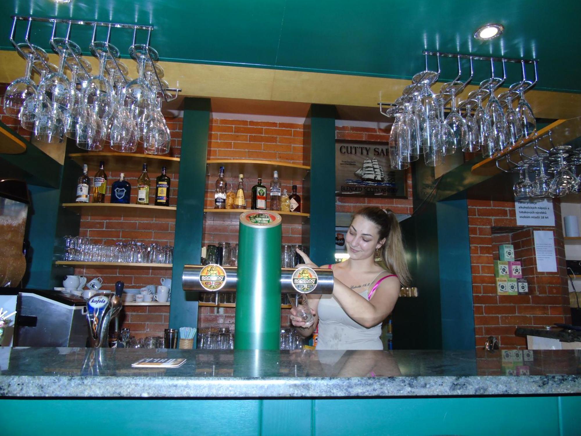 Toris Inn Trinec Exterior foto